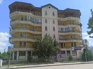Burgan Bank'tan Ankara Kahramankazan'da 25 m² Dükkan